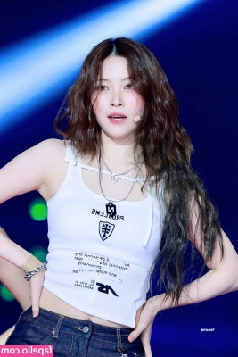 Ryujin - Would you let me have a taste of you ? 😏
