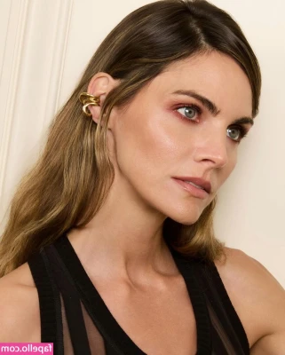 Amaia Salamanca Urízar [ amaia-salamanca-urizar ] - Can I be yours this year? 🥺 Tip me and show me how much you want