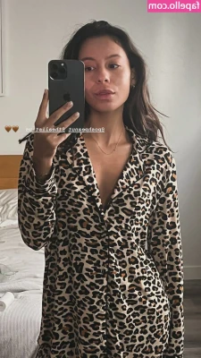 Izabella Alvarez [ izabella-alvarez ] - Spank me baby💞