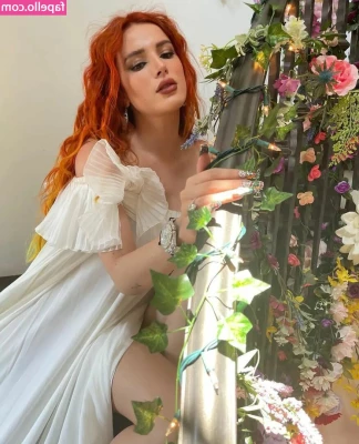 Bella Thorne [ bella-thorne-16 ] - Which one of us doesn’t have any tattoos?