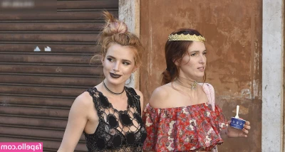 Bella Thorne [ bella-thorne-16 ] - Bend me up like a pretzel
