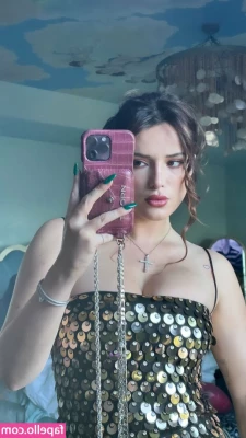 Bella Thorne [ bella-thorne-16 ] - It was a dreary night  but I wanted a smoke