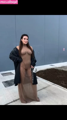 Bella Thorne [ bella-thorne-16 ] - LIVE NOW on Strip Chat Cum play Join me for some naughty fun! I’m