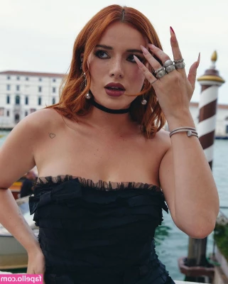 Bella Thorne [ bella-thorne-16 ] - It’s friday night 💦🍑