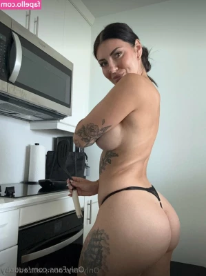 tatttedbaby [ tatttedbaby-1 ] - Siempre me he pajeado en los buses  desde chica suelo viajar largas