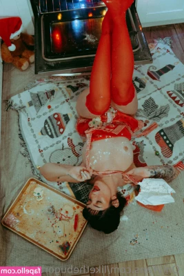 likethebugortheletter - Your favorite Hoochie mama