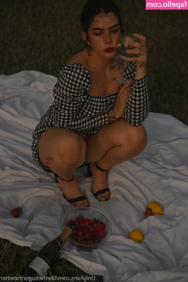 likethebugortheletter - Special nude bundle for my special men
