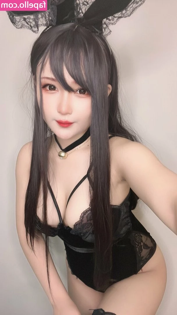 rianilenmochi - I'm always on my knees waiting for a thick cock in my mouth. Do you