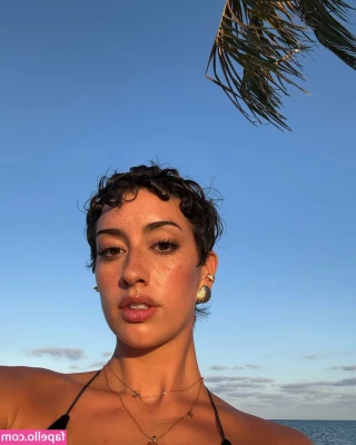 Gianna Evelyn [ gianna-evelyn ] - Black