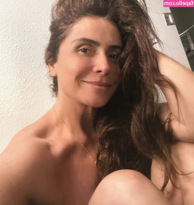 Giovanna Antonelli [ giovanna-antonelli ] - Do you like my new panties?  #amateur #mature #milf #gilf #granny