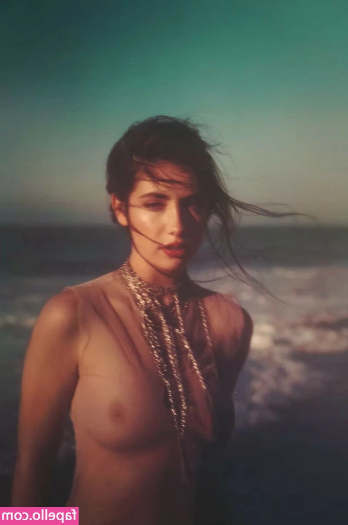Maud Elena [ maud-elena ] - I wish you were here baby 💦🌶🔥