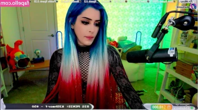 Kati3Kat [ kati3kat-5 ] - Can we play with the smoke together honey