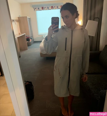 Chelsea Green [ chelsea-green-2 ] - Hey! 🍑