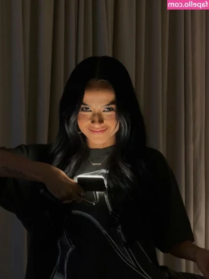 Becky G [ becky-g-1 ] - Mommy wants you in her inbox!