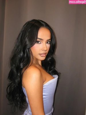 Becky G [ becky-g-1 ] - Naked pump