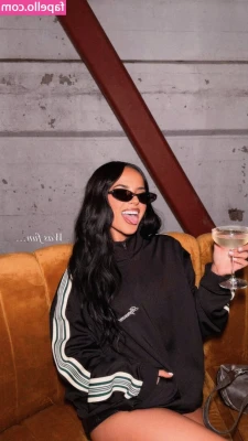 Becky G [ becky-g-1 ] - Hit that like button if this makes you hard as HELL 🥵🍆
