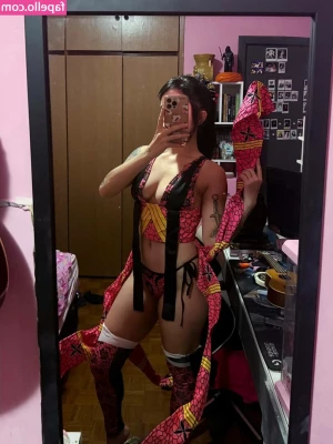 carrietlol [ carrietlol-1 ] - Are you ready for a sexy ass Saturday? Grab a 4 video bundle for just