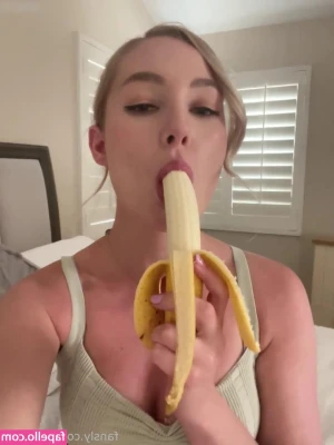 STPeach [ stpeach-90 ] - feeling naughty 😈😏