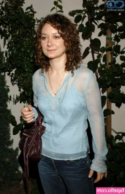 Sara Gilbert [ sara-gilbert ] - Motivation Monday: Get some sunlight!!! ☀️🥰🌅