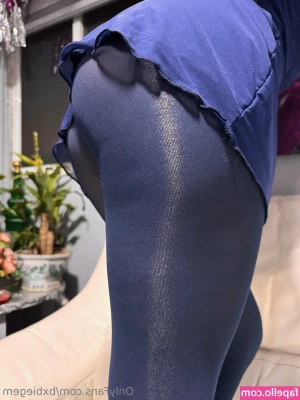 bxbiegem - Trampling a guy (SideWalk) I met on holiday x I hope to see him again