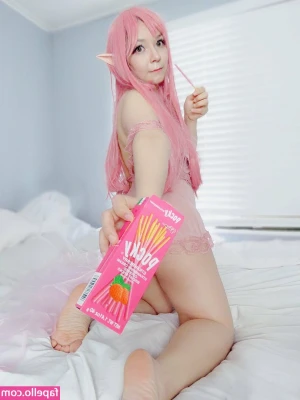 Pandaawa - Just took a picture of my booty cheeks spread wide open and you can
