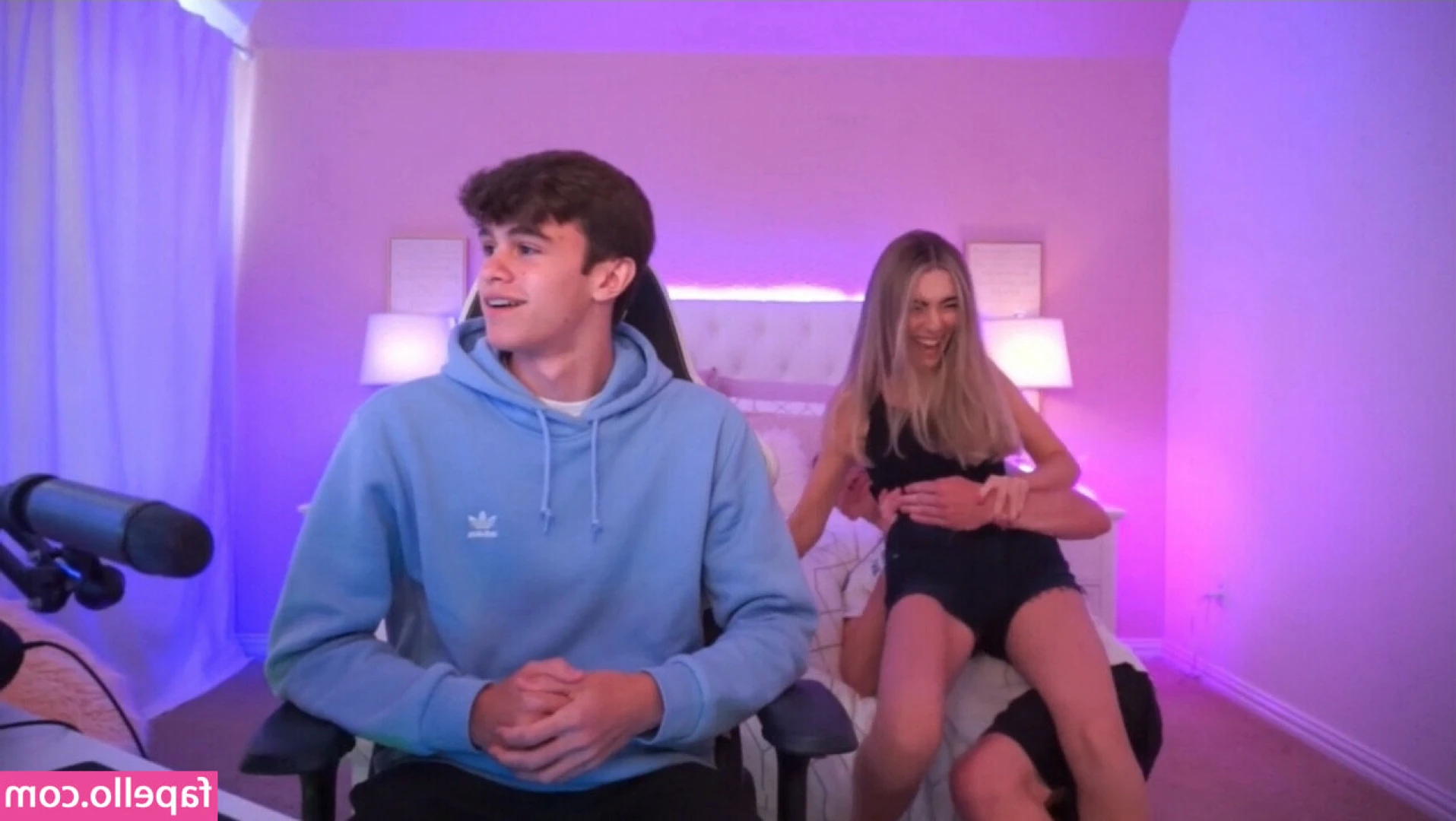 SommerSet - Pretty Titty Tuesday