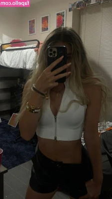 Charlie Ferarie [ charlie-ferarie ] - Come on Daddy. We really want to go out for dinner.. Can we convince