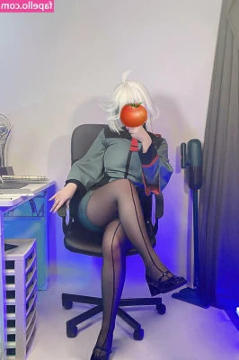 SuperBitchBecky - Am I your fave redhead? 💄❤️