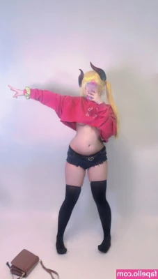 SuperBitchBecky - Doing some yoga