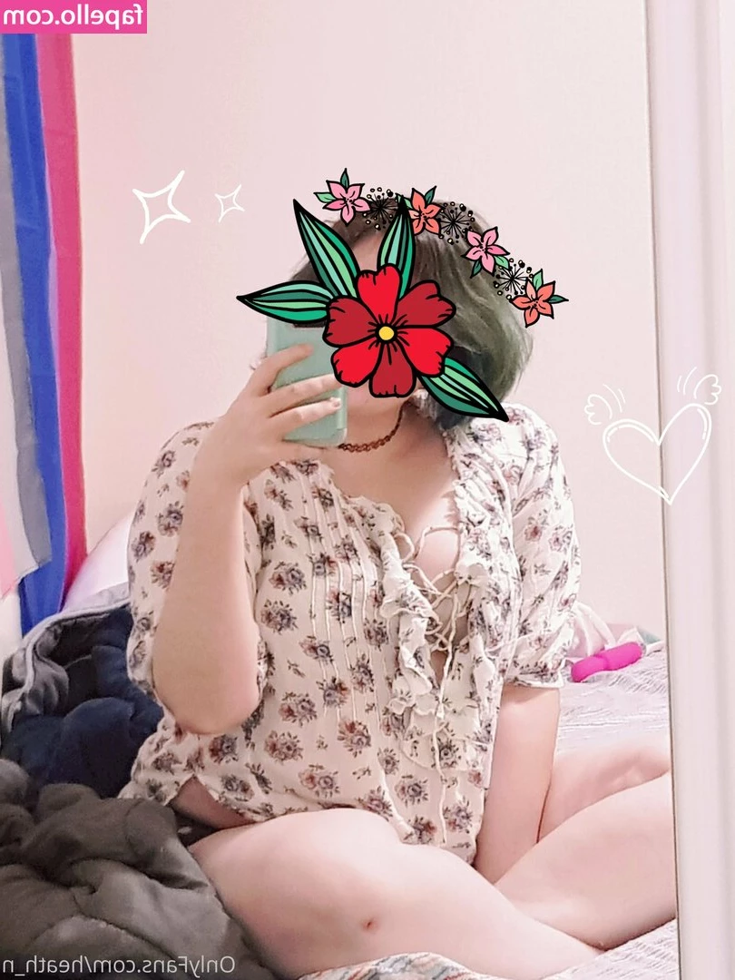 heath_n [ heath-n ] - looking cute as fuck today 😈💜