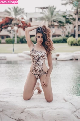 Randa Eissa [ randa-eissa ] - How fast can I make you cum today? I'm online, let's see🤤