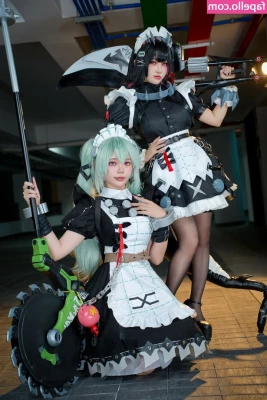 ZinieQ Cosplayer [ zinieq-cosplayer-1 ] - Whenever I just need to feel used my machine does the job