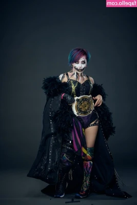 Asuka WWE [ asuka-wwe ] - My morning started with exercise and a cup of flavored coffee