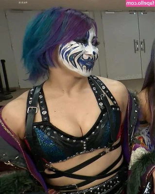 Asuka WWE [ asuka-wwe ] - Forever old enough😝