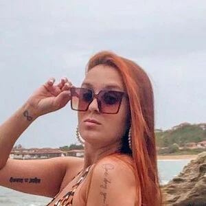 Camila Fernandes