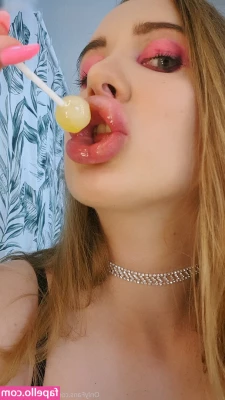 Vivian_Rose [ vivian-rose ] - i’m gonna be making a tip menu soon, it will have cheap exclusive