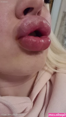 Vivian_Rose [ vivian-rose ] - My bestie needs some more subs  She is free to subscribe to  Go show part 4