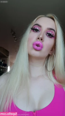 Vivian_Rose [ vivian-rose ] - New content coming this week guys thanks for being patient  Xxxx