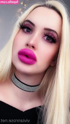 Vivian_Rose [ vivian-rose ] - Who doesn t love a high arch