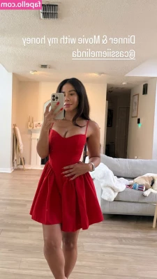 Vanessa Castillo [ vanessa-castillo ] - whatcha doooooin?