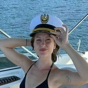 Cara Buono
