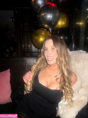 Jen Smith [ jen-smith ] - 🥰😍 @nolajean_x
