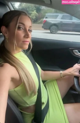 Jen Smith [ jen-smith ] - Fully clothed but make it sassy