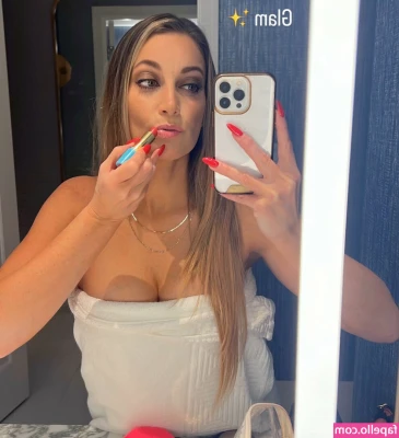 Jen Smith [ jen-smith ] - OILY ASS SPREAD JOI COUNTDOWN WITH @taytatted WE TELL YOU WHEN TO CUM