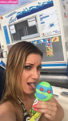 Jen Smith [ jen-smith ] - Some barely legal allyson