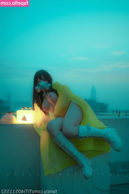 TiTi cosplay [ titi-cosplay-1 ] - French sissy slave