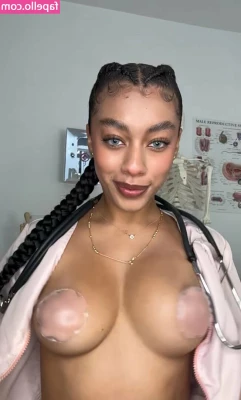 Antônia Mackenzie [ antnia-mackenzie ] - Jerking dildo with boobs exploting bra. #bigboobs #fyp #dulceyjohn