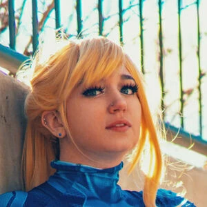 Eva_Charm14