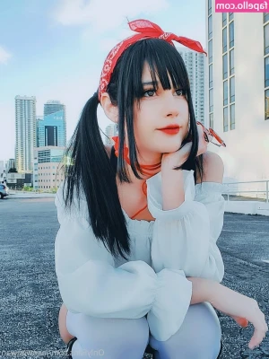 Jean Wanwan [ jean-wanwan ] - Give me your likes and i'll pull the top down and show you my outfit