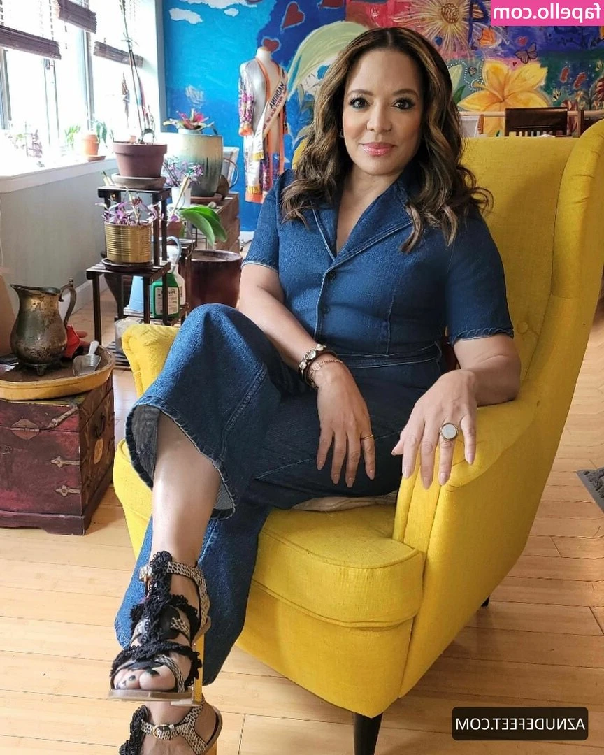 Luna Lauren Velez [ luna-lauren-velez ] - 😳 Webcam Confessions: I found out a guy was a virgin today and